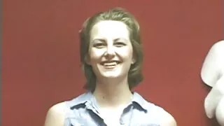 ევა Rae gets fucked პირველი და შემდეგ jerks off მისი მამალი.