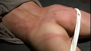 გოგოებს აუზთან შევუერთდი.