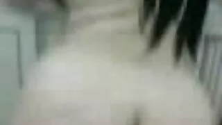 მქონე fun ერთად დაქორწინებული კაცი.