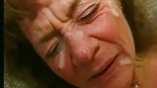 გათავისუფლების მონა გოგონა ლესბო გართობა.