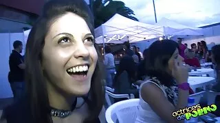 Charlotte ცოდვები იძლევა ხანგრძლივი აღება.